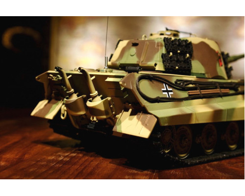 Танк на радиоуправлении 1:16 Heng Long King Tiger Henschel с пневмопушкой и и/к боем